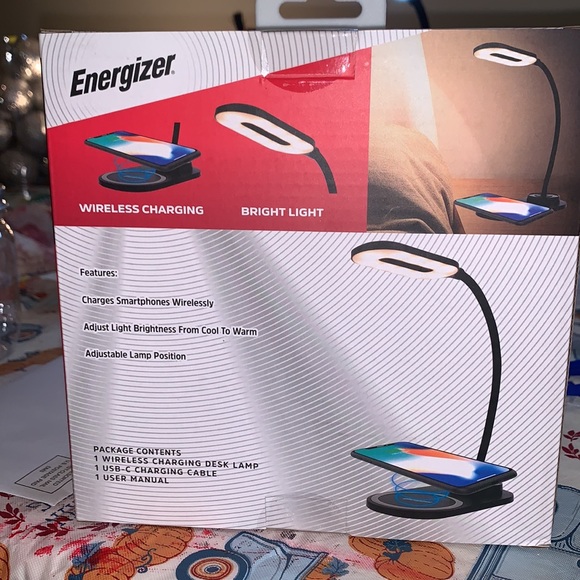 Energizer wireless charging desk lamp - Picture 2 of 3